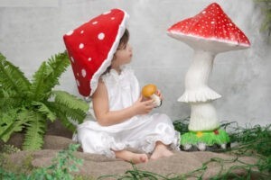Как сделать шапку мухомора своими руками